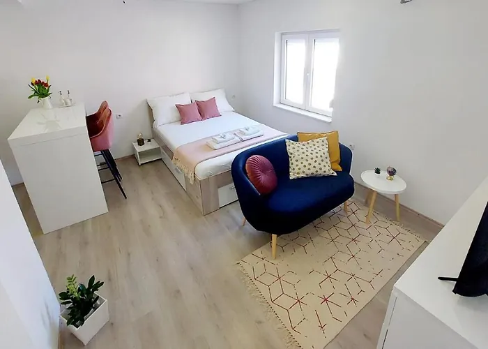 Sea Paradise Charly Apartament *